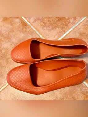 GUCCI MENS SHOES PUMPKIN DIAMANTE PATTERN RUBBER OVERSHOE sz 10